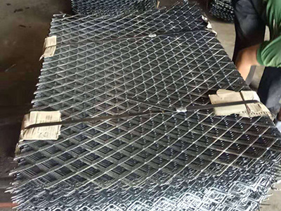 鋼竹笆